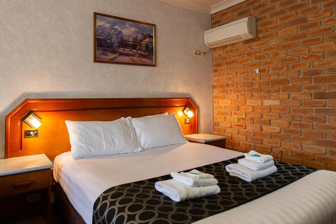 The Crossing Motel Junee Esterno foto