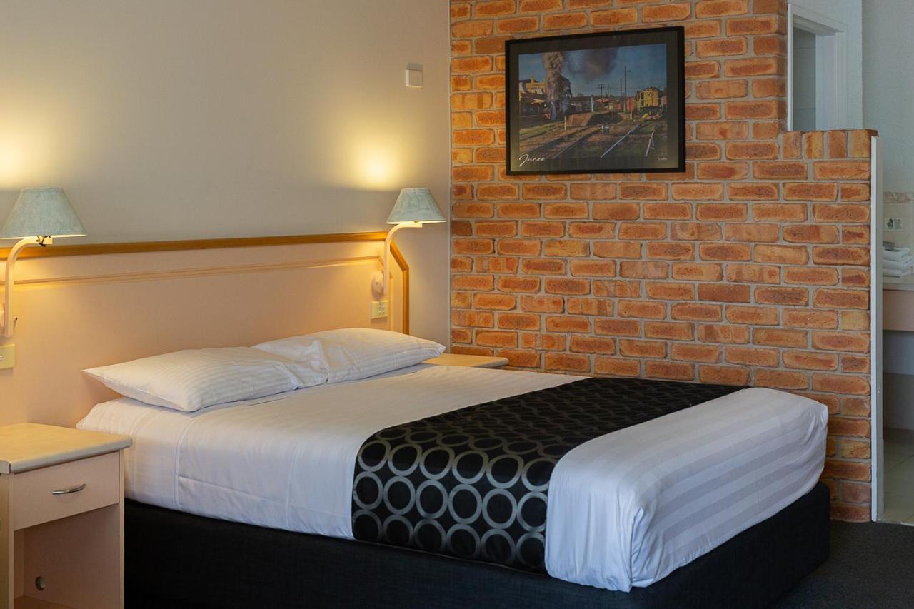 The Crossing Motel Junee Esterno foto