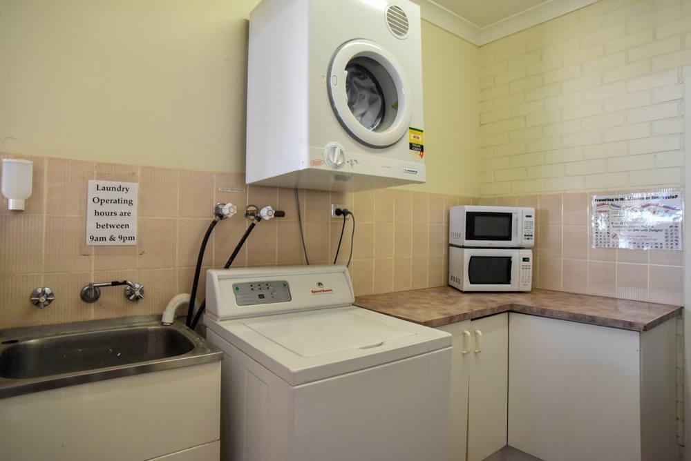 The Crossing Motel Junee Esterno foto